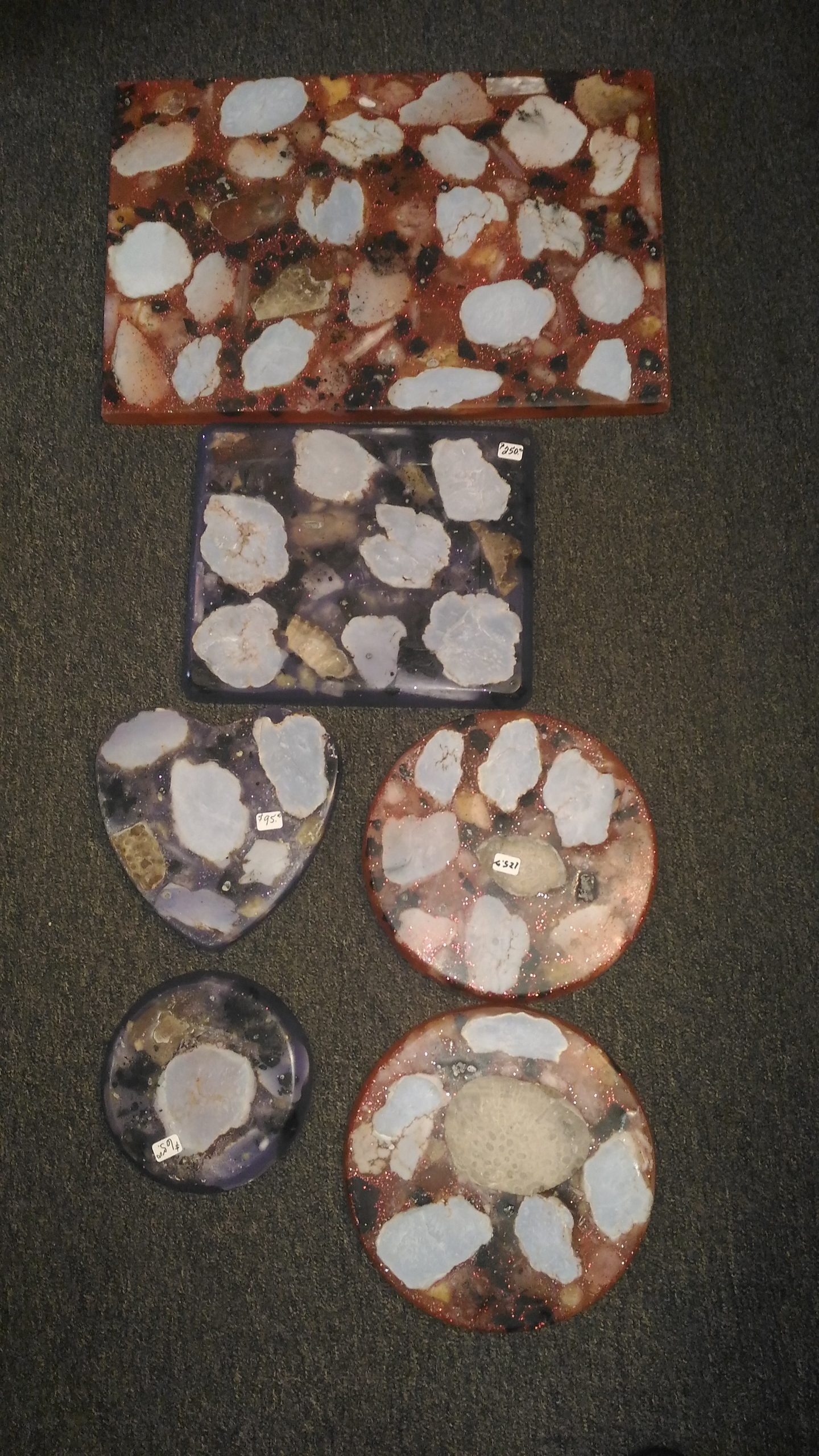 under plates. assorted. pic Citrine/Clear
